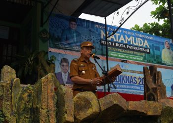 Wakil Wali Kota Payakumbuh Elzadaswarman Ajak Siswa MTsN 1 Kota Payakumbuh Perkuat Iman dan Takwa dan Cegah Bullying