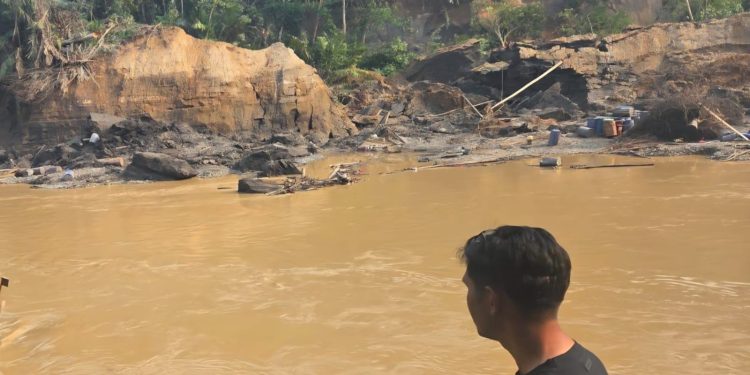 Peristiwa Tanah Longsor Melanda Kawasan Kapalo Lubuak Jambu, Nagari Muaro, Kecamatan Sijunjung
