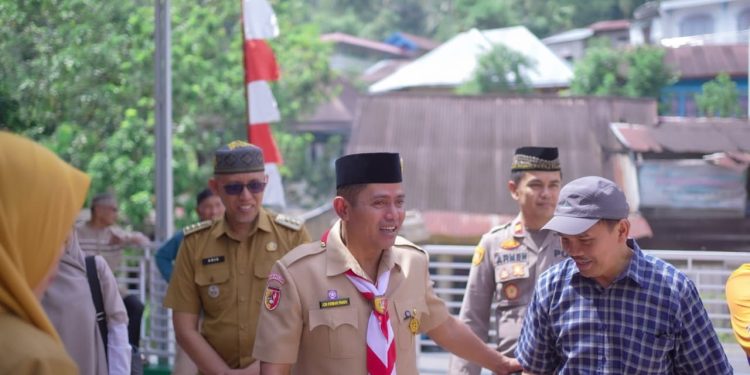 Bupati Solok Buka Kegiatan Bersih-Bersih Masjid di Nagari Cupak