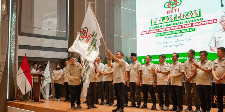 Bupati Solok Dikukuhkan sebagai Ketua DPC HKTI Kabupaten Solok Periode 2026–2031