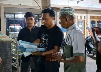 Pensiunan Kemenag di Sijunjung Ditangkap Usai Salat Isya, Diduga Cabuli Dua Anak Kandung