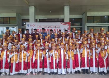Wawako Elzadaswarman Sambut 100 Peserta Pawai Taaruf dan Khatam Al-Quran ke-28 SD Islam Raudhatul Jannah